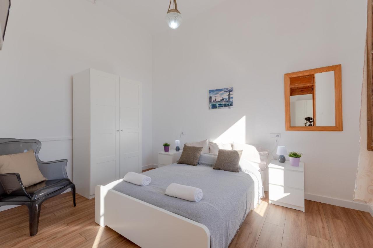 Villa Ca Na Pessina Sa Pobla Bagian luar foto