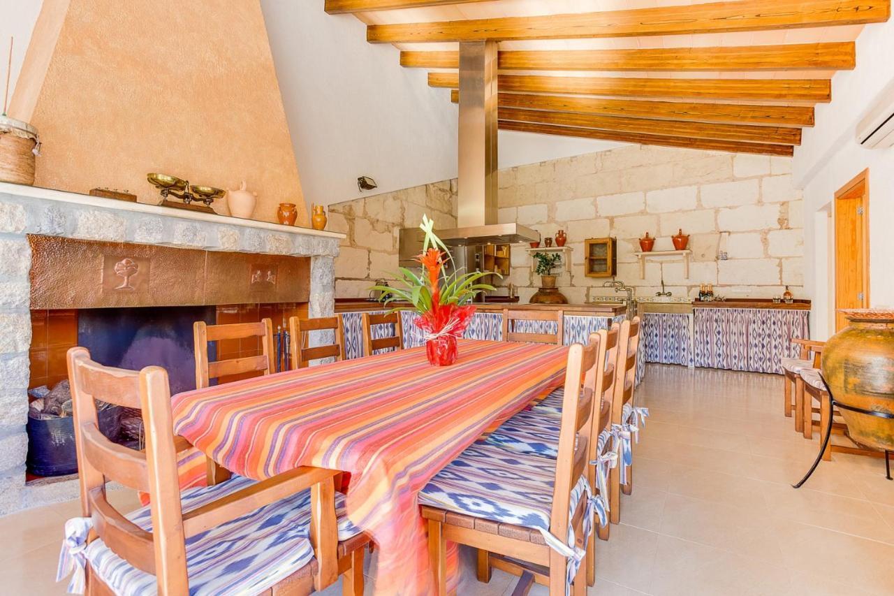 Villa Ca Na Pessina Sa Pobla Bagian luar foto