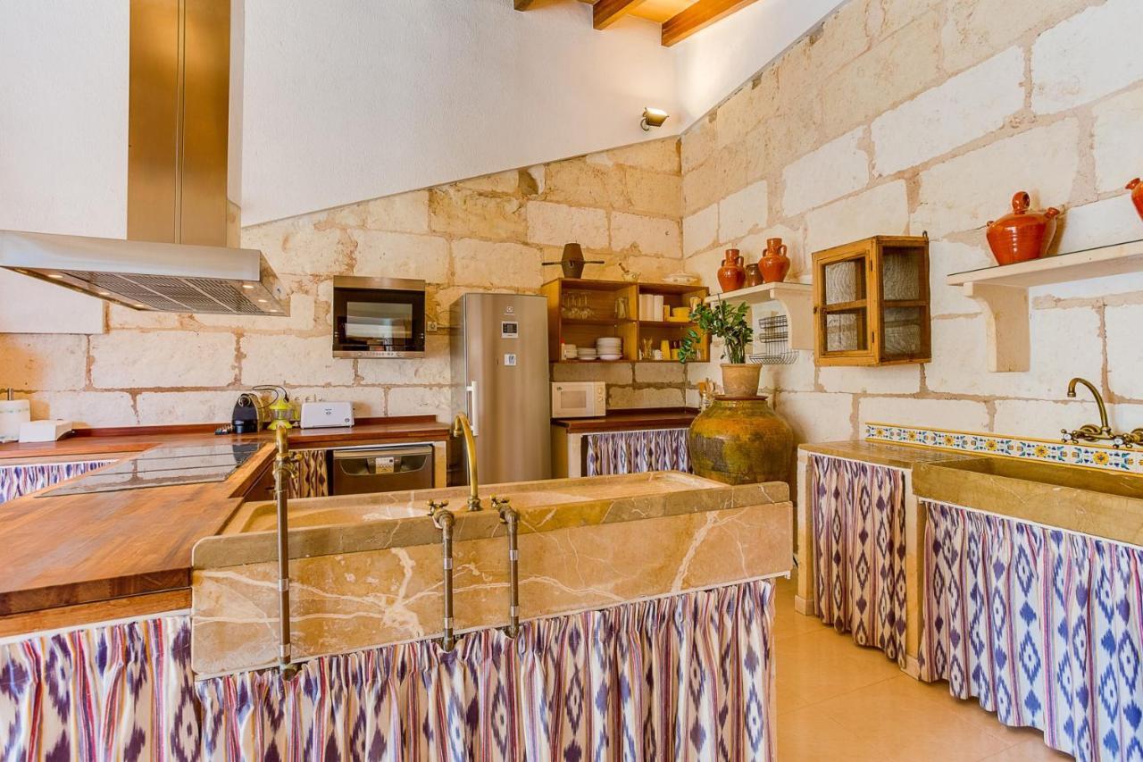Villa Ca Na Pessina Sa Pobla Bagian luar foto